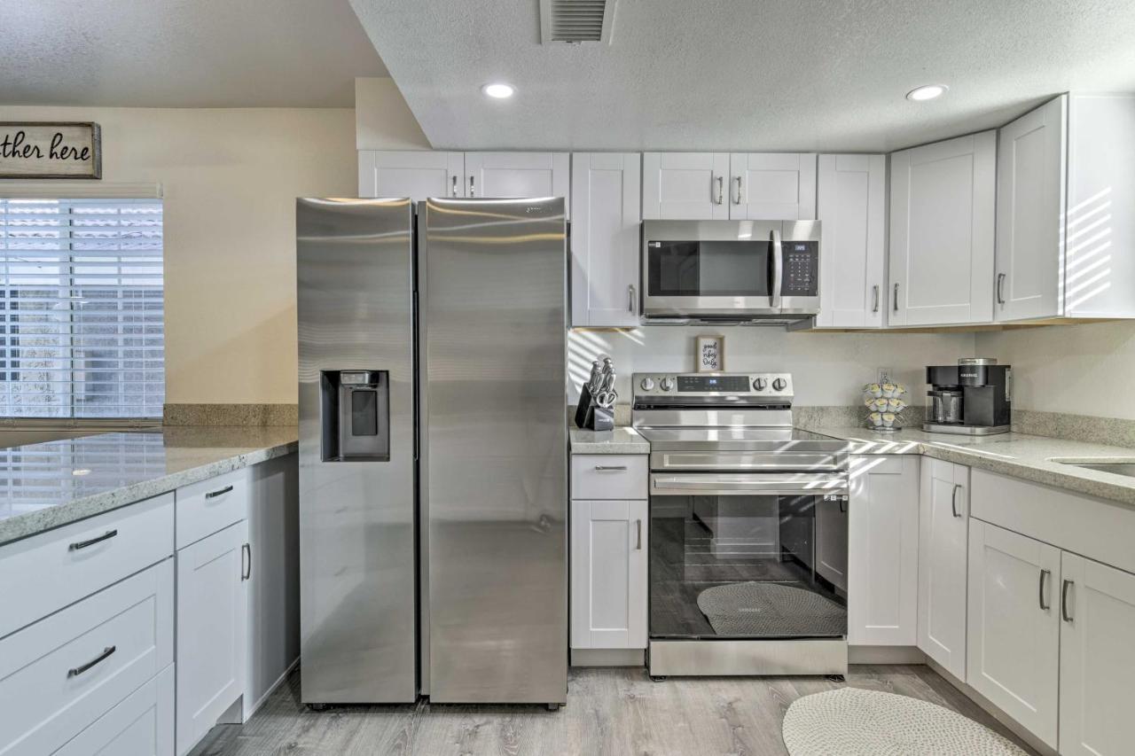 Downtown Gilbert Condo With Screened Porch! المظهر الخارجي الصورة